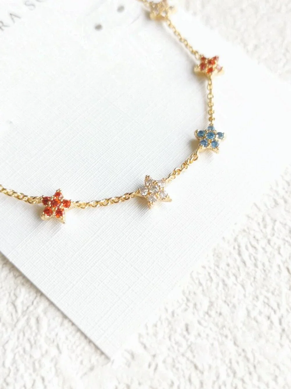 Kendra Scott ❤️ Sierra Star Gold Crystal Strand Necklace - Picture 2 of 4